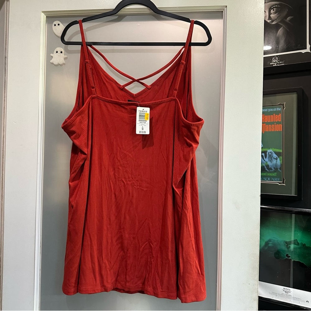 Torrid Everyday Rib V-Neck Cross Front Tank - Picture 6 of 6